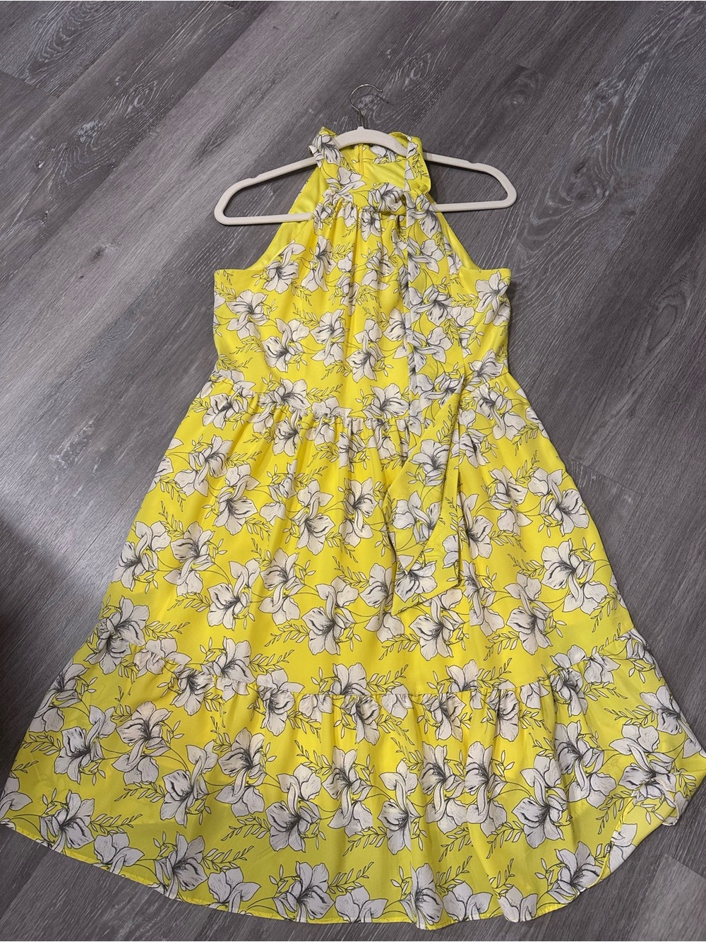 Eliza J Yellow Floral Halter Mini Dress - Picture 3 of 5